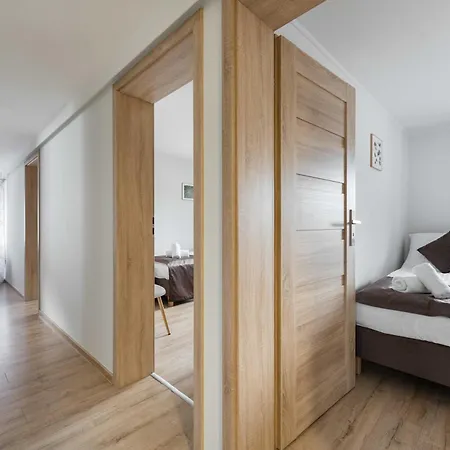 Na Pile Z 3 Sypialniami I Salonem - Dreamapart * Wisła